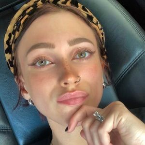 Meet your Posher, Billy